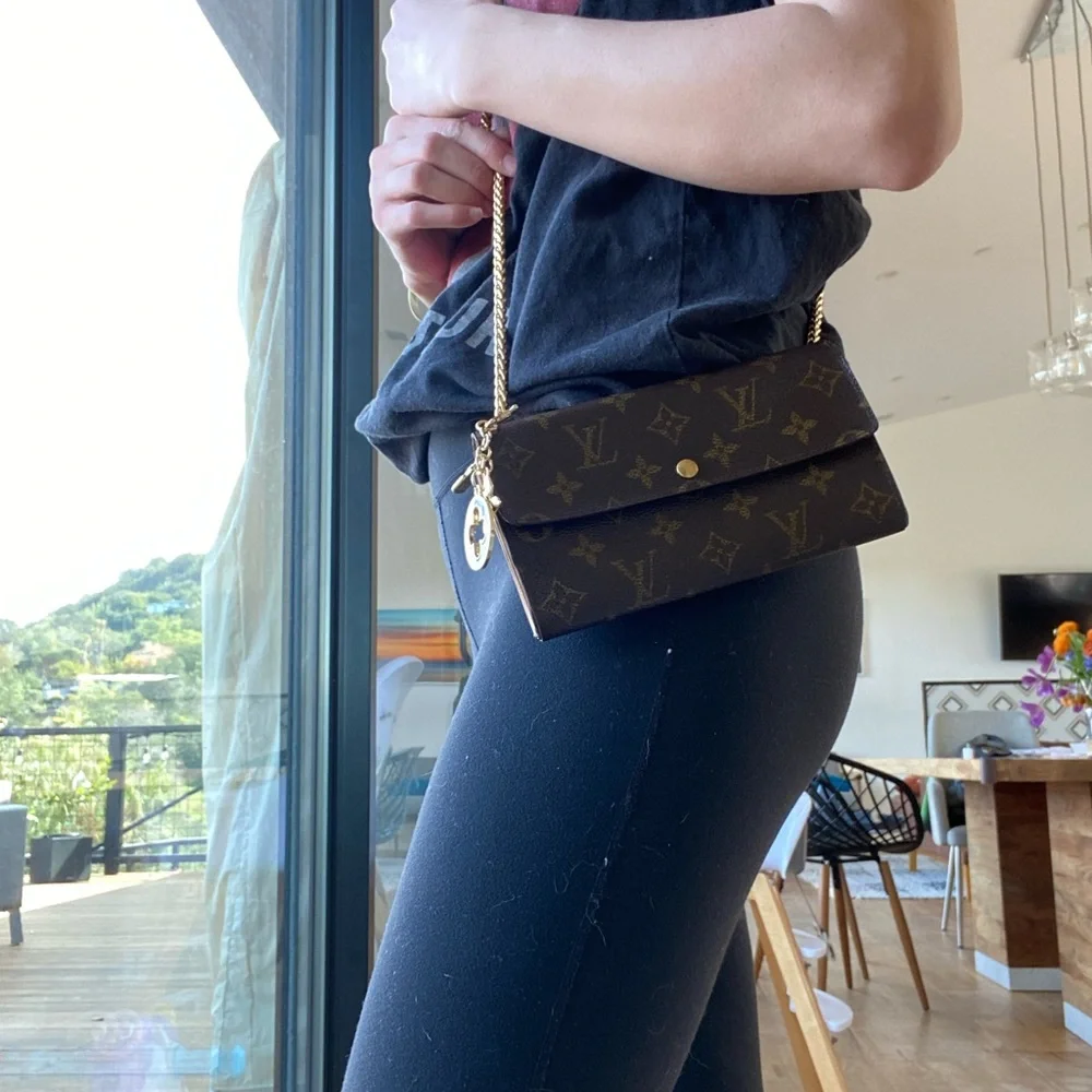 **SOLD** - Picture 3 of 8